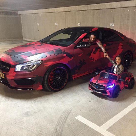 Motoring like mum and dad on matching ride-on kids cars - Kidscars.co.nz
