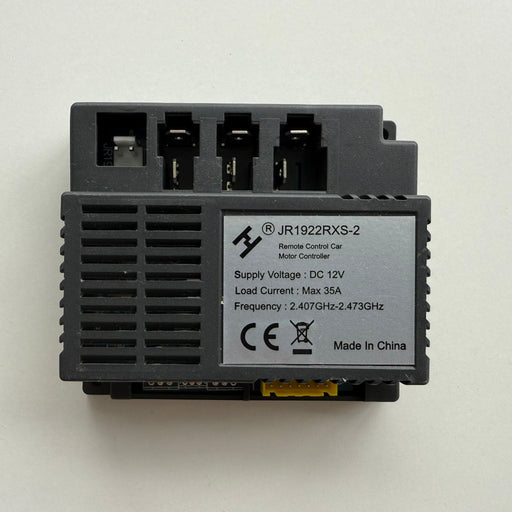 Electronic module with label 