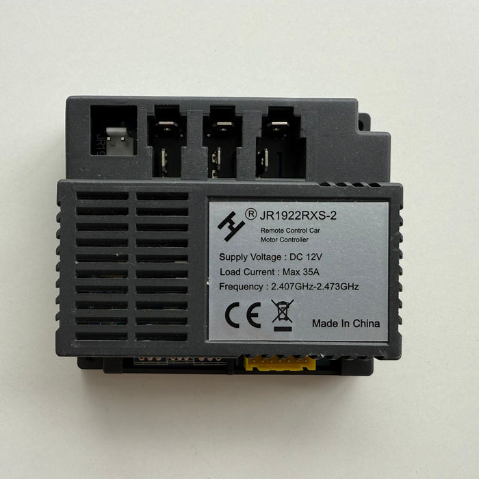 Electronic module with label 